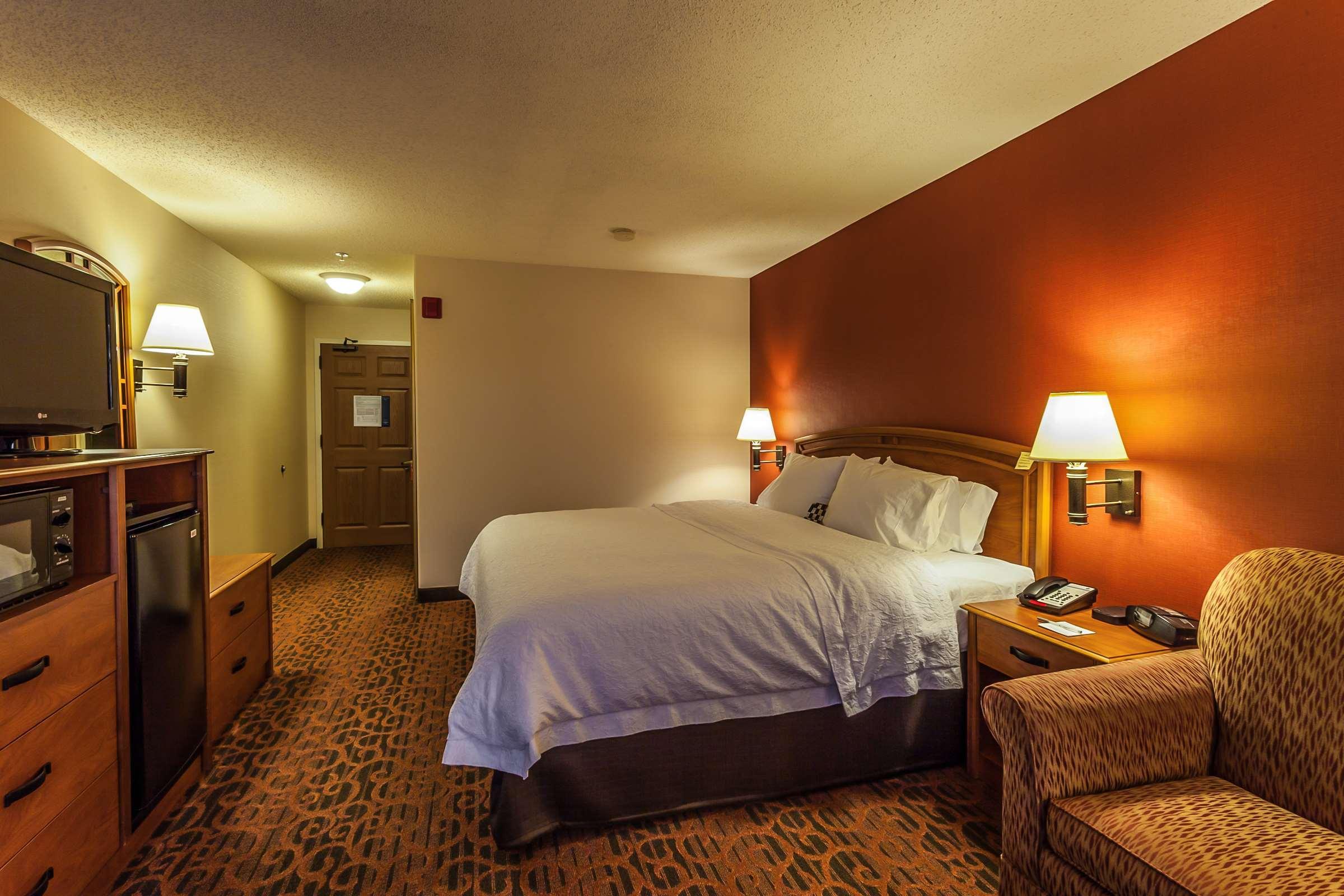 Hampton Hotel 3*