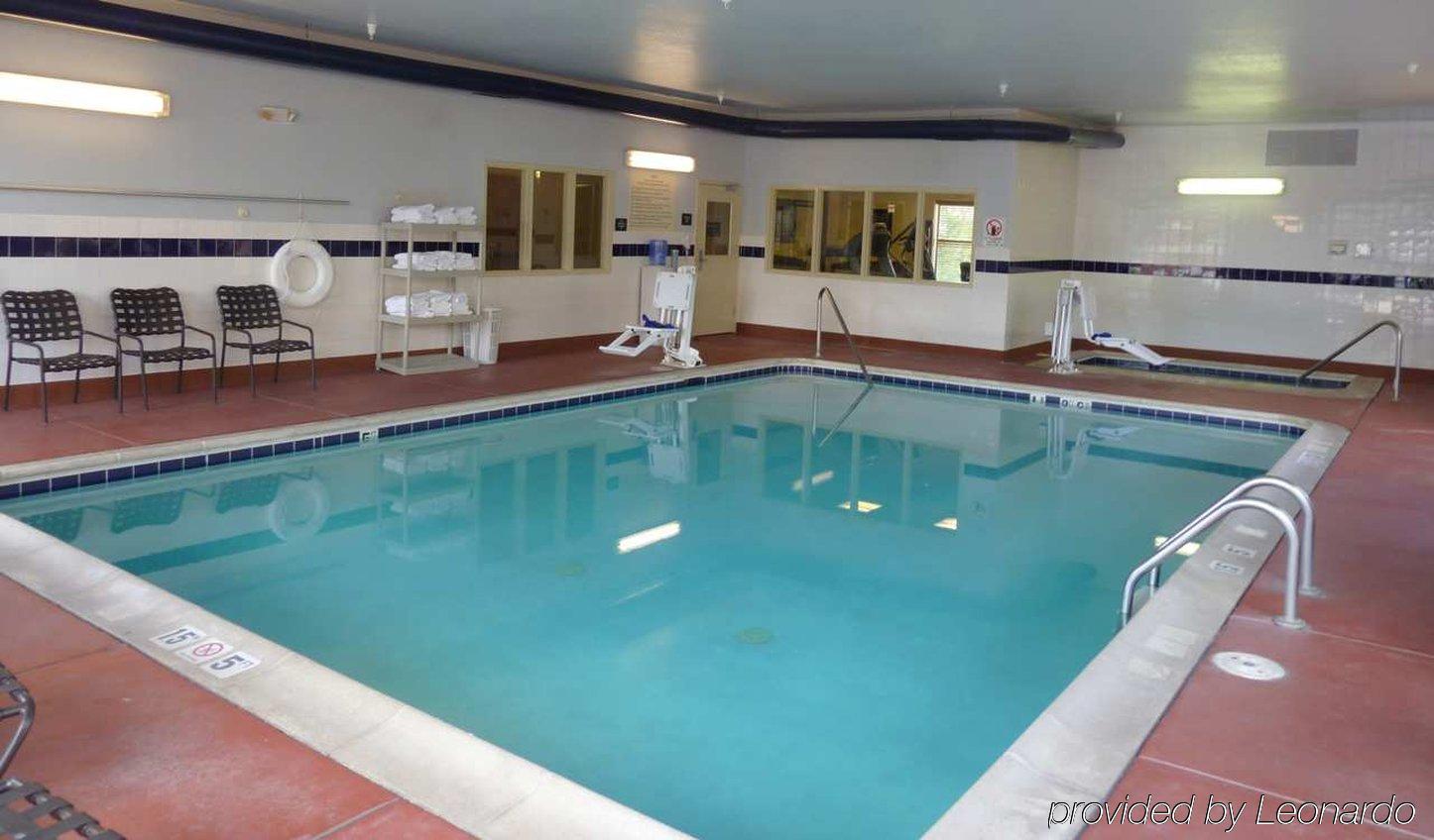 Hotel Hampton 3*